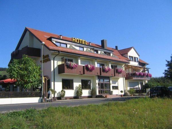 Kaiser'S Weinland Hotel Hammelburg Exterior photo